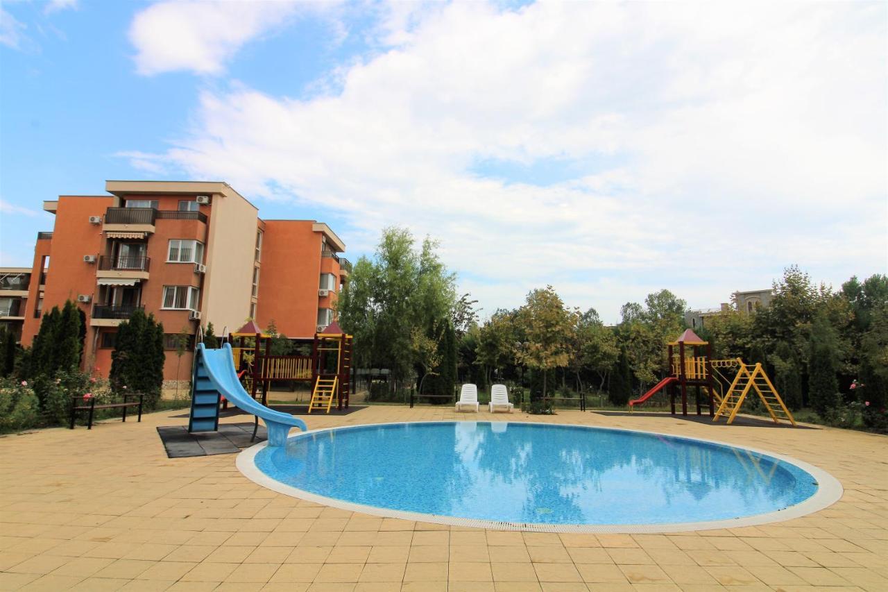 Holiday-Orchid Menada Apartments Sunny Beach Buitenkant foto