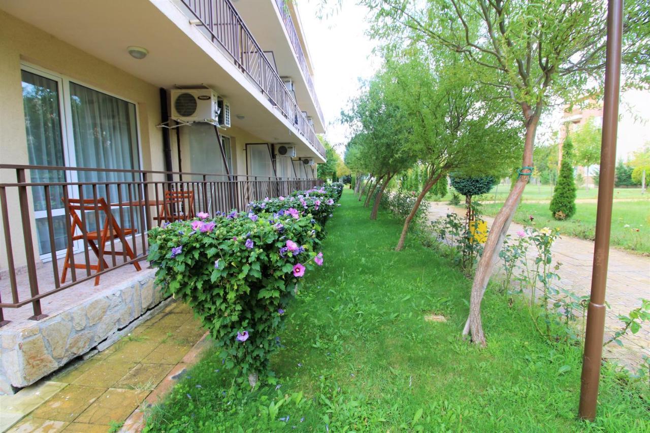 Holiday-Orchid Menada Apartments Sunny Beach Buitenkant foto